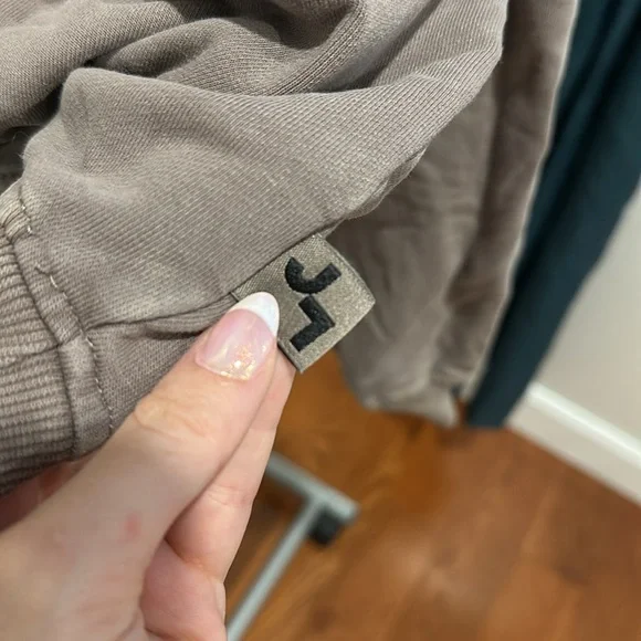 Sweater - Picture 2 of 3